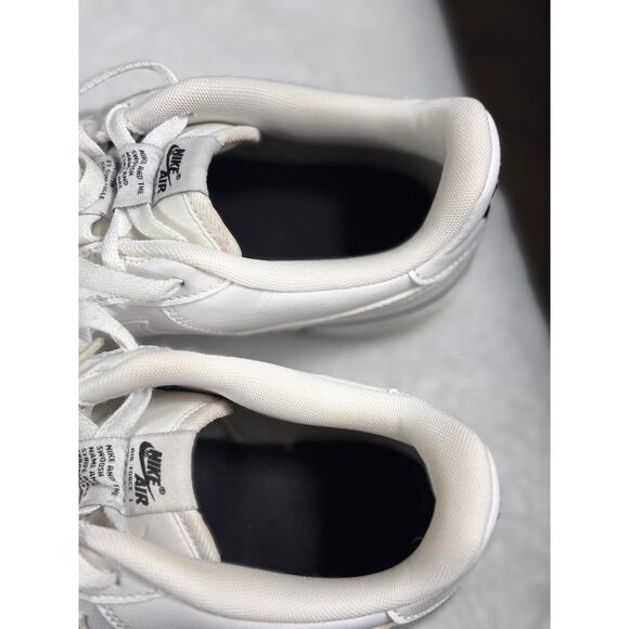 Nike Air Force 1 Low White Black Outline CJ4092-100 Youth Sz 7Y Men 7 Women 8.5 main image 8